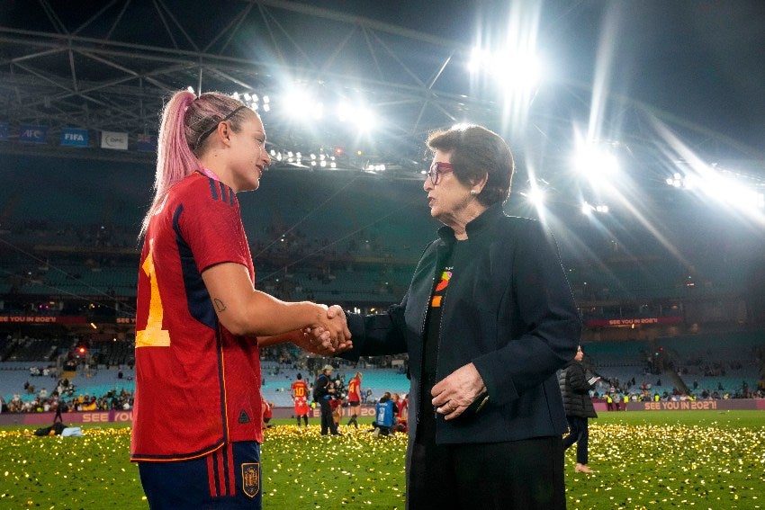 Billie Jean King celebrando el título de España