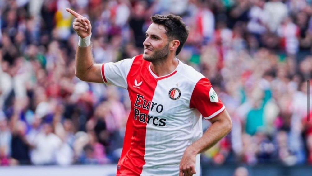 Santiago Giménez anota su primer gol con el Feyenoord en la Eredivisie 2023-24