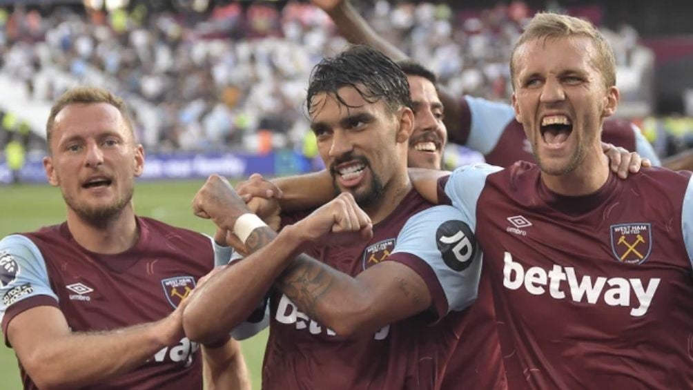 Paquetá celebrando su gol