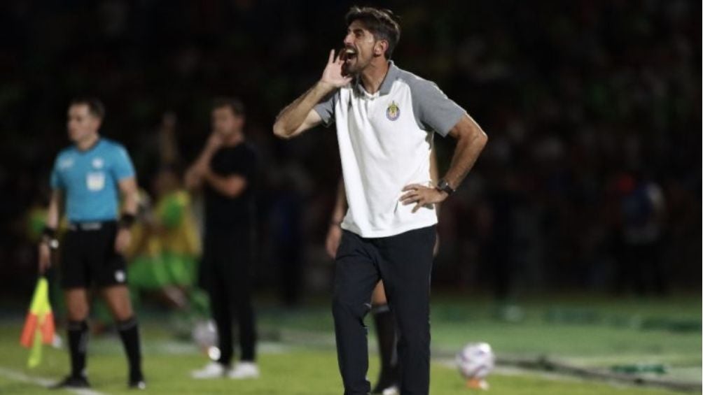 Paunovic en el juego ante Juárez