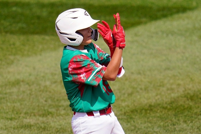 México enfrentando a Canadá