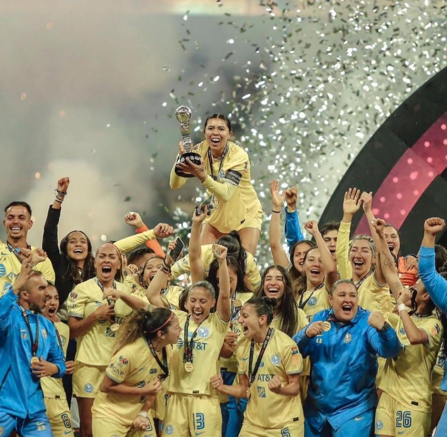 América Femenil, actuales campeonas de la Liga MX Femenil