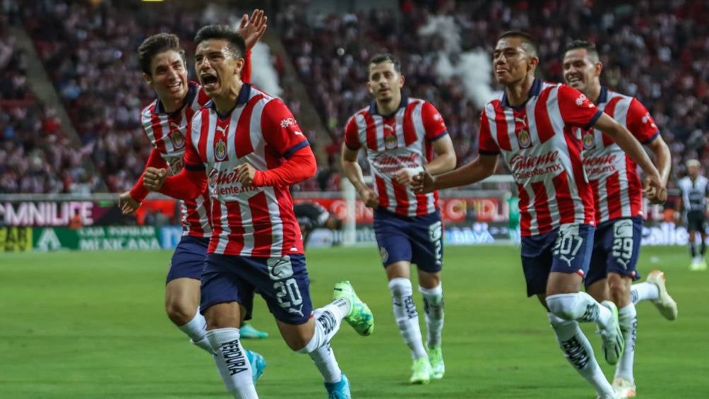 Chivas es líder general del torneo 