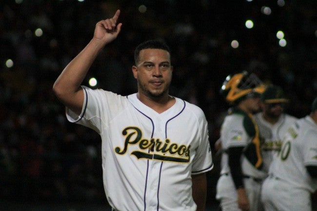 Pericos venció a Diablos Rojos y puso la serie 3-1 en su favor