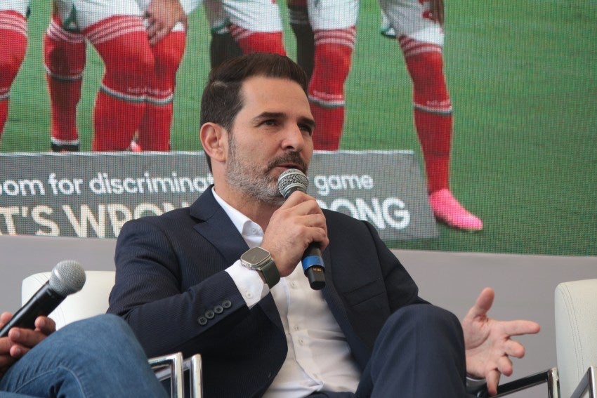 Duilio Davino en conferencia de prensa del Tricolor