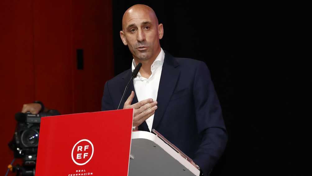 Luis Rubiales no renunció a su puesto