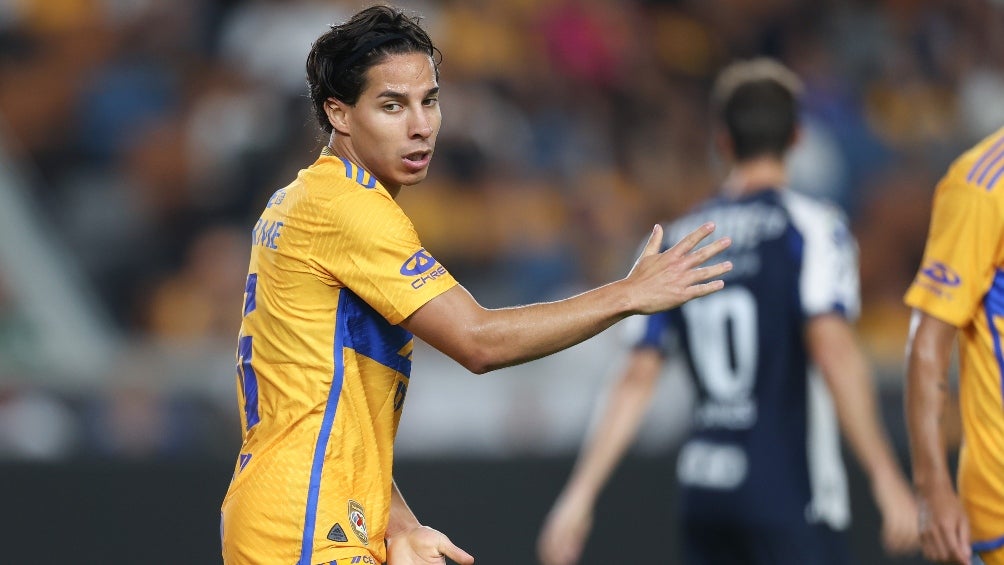 Diego Lainez será baja de Tigres por lesión