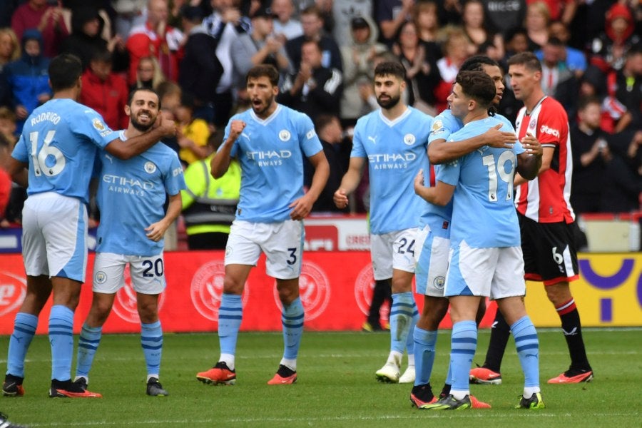 Manchester City ganó 1-2 ante el Sheffield