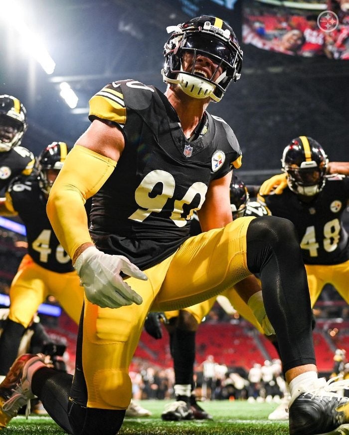 TJ Watt jugando con los Steelers 