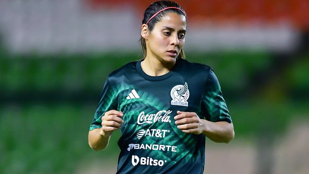 Kenti Robles se mostró orgullosa de México