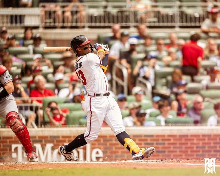 Acuña jugando con los Braves 