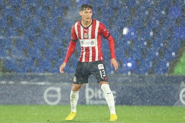 Orozco jugando con Chivas 