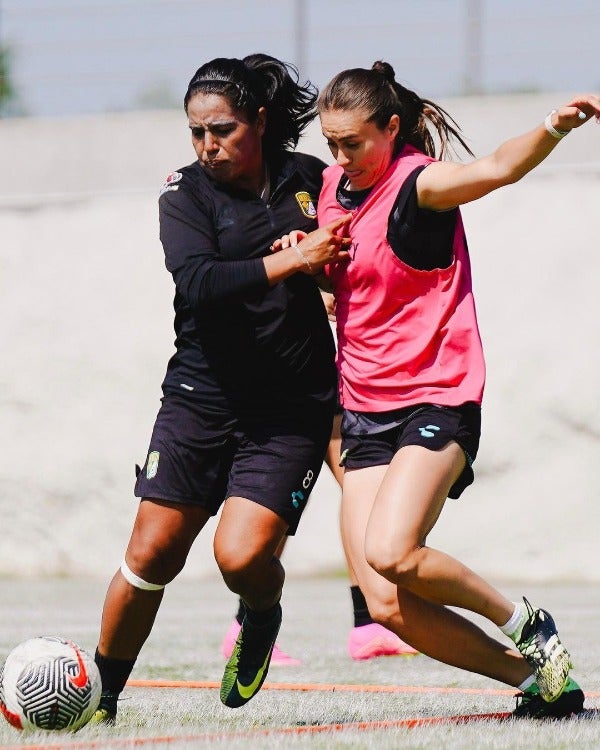 Entrenamiento de León Femenil 