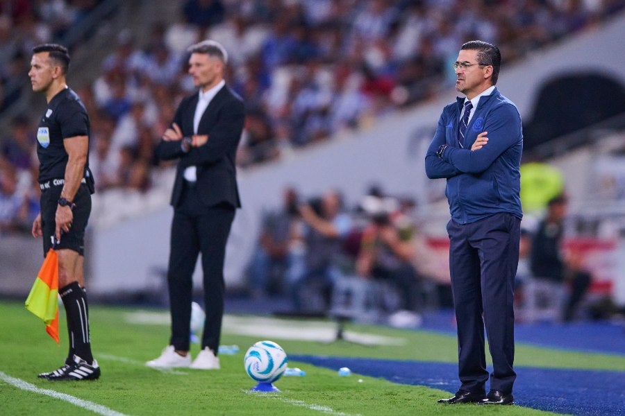 Joaquín Moreno contra Rayados