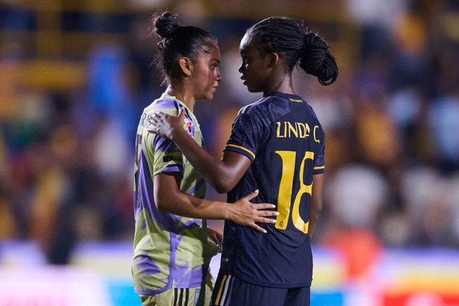 Linda Caicedo en el Estadio Universitario