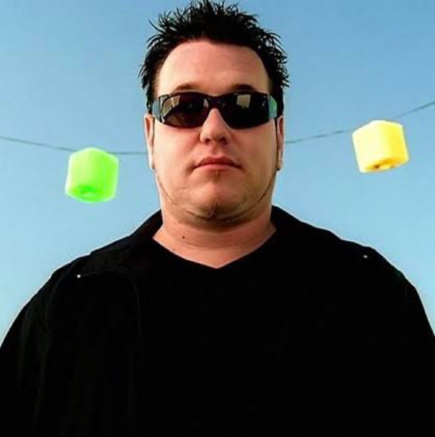 El vocalista de Smash Mouth 