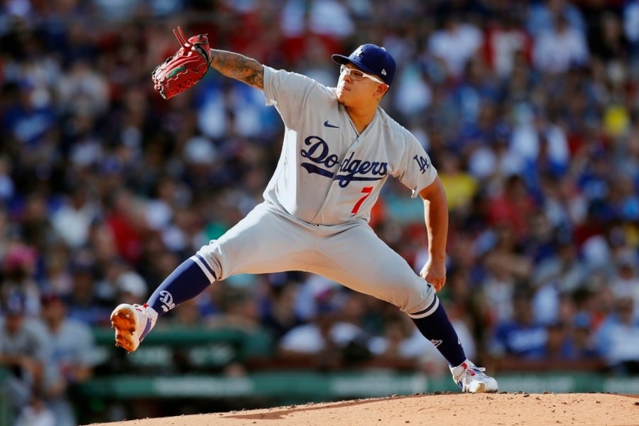 Julio Urías con los Dodgers