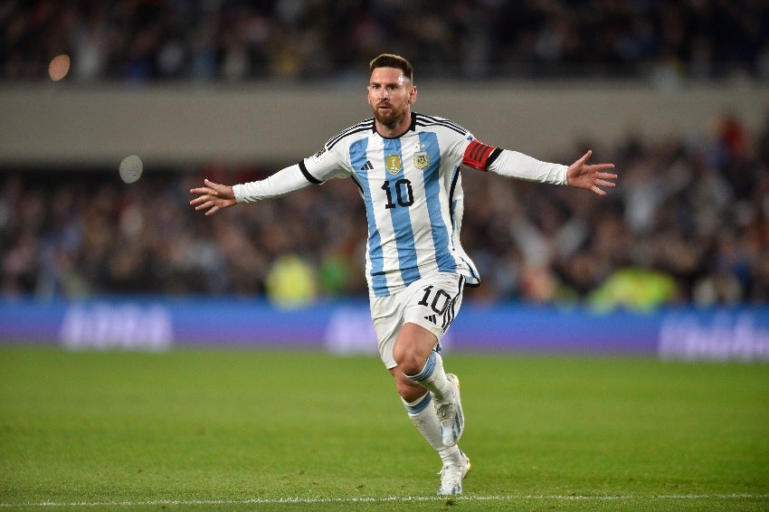 Messi en celebración de gol con Argentina