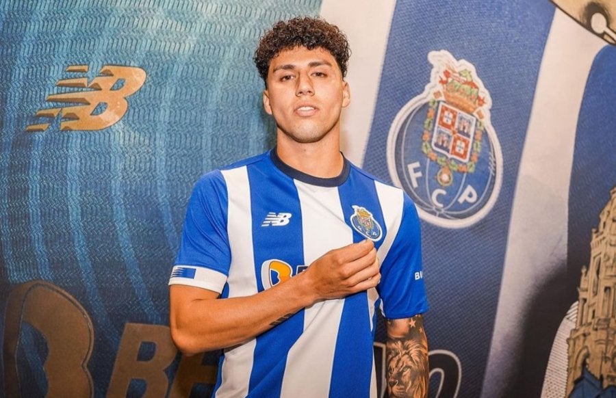 Jorge Sánchez en su presentación con el Porto