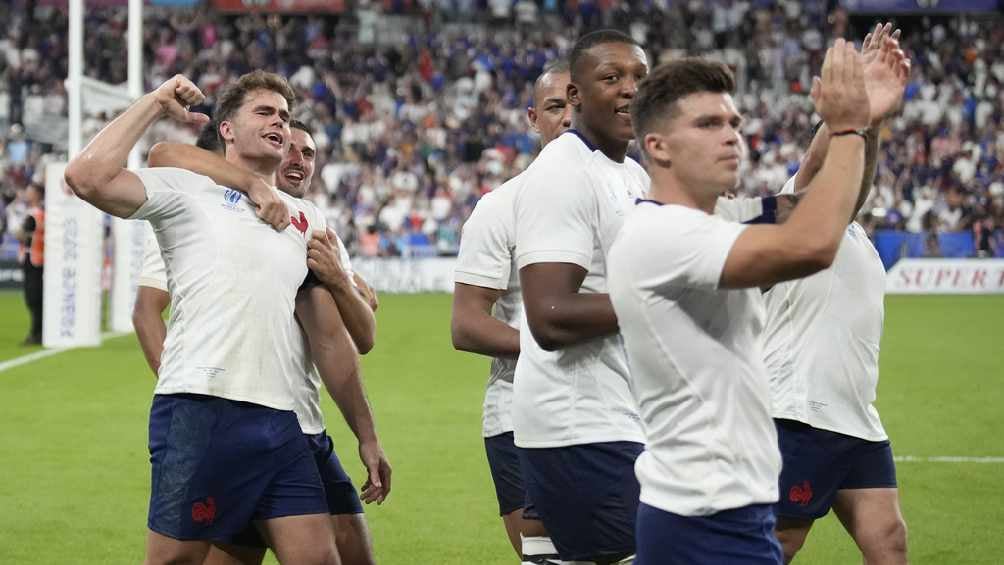 Francia debutó con victoria