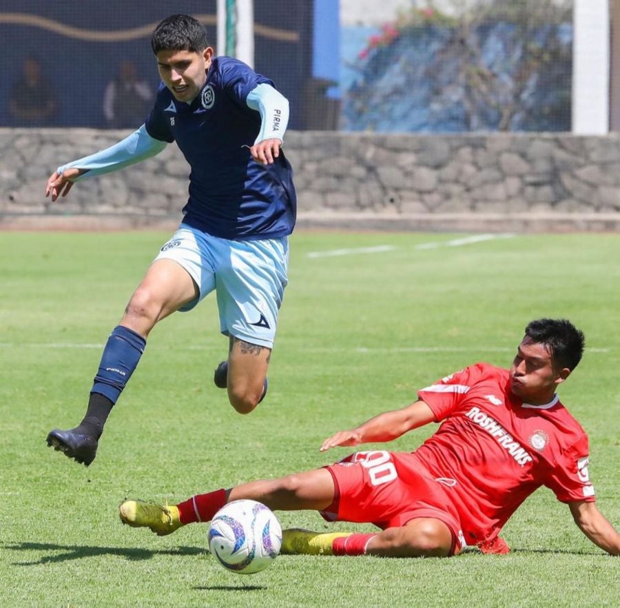 Carlos Vargas en su regreso a las canchas