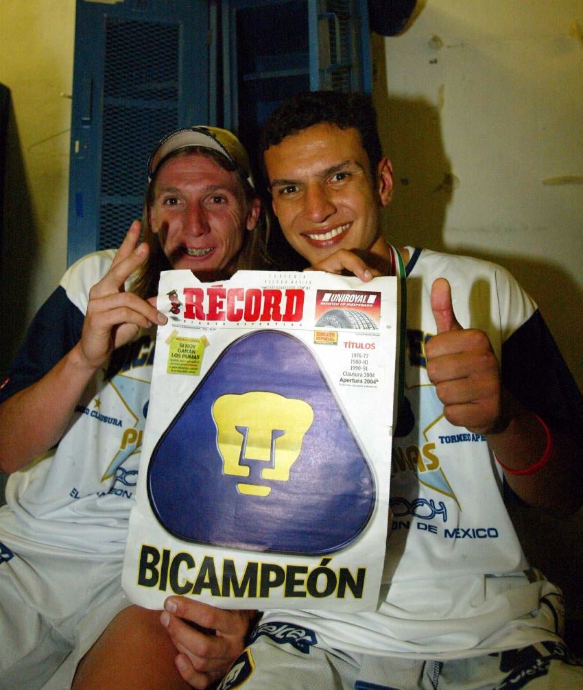 Leandro Augusto y Jimmy Lozano tras ser Bicampeones con Pumas