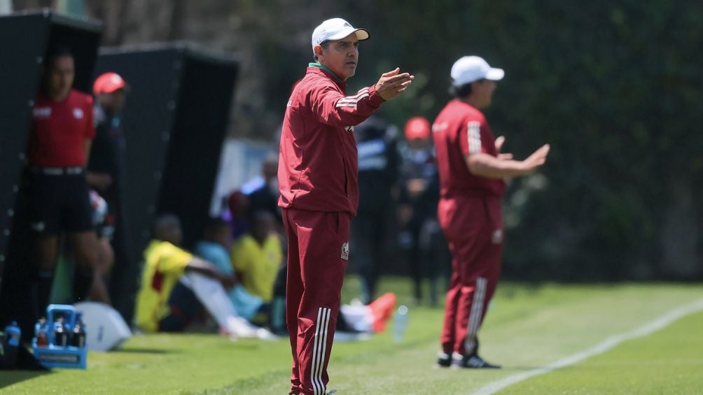 Ricardo Cadena durante el encuentro