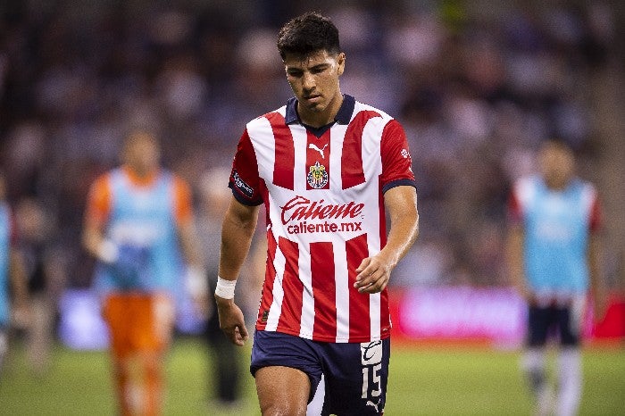 Erick Gutiérrez llegó a reforzar a las Chivas 