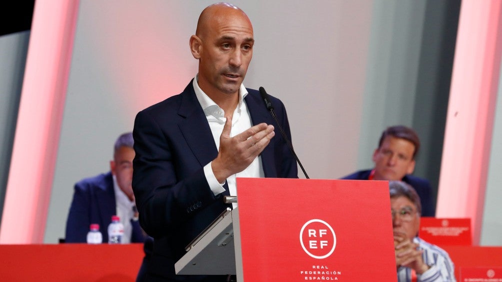 Luis Rubiales está en medio de la polémica 