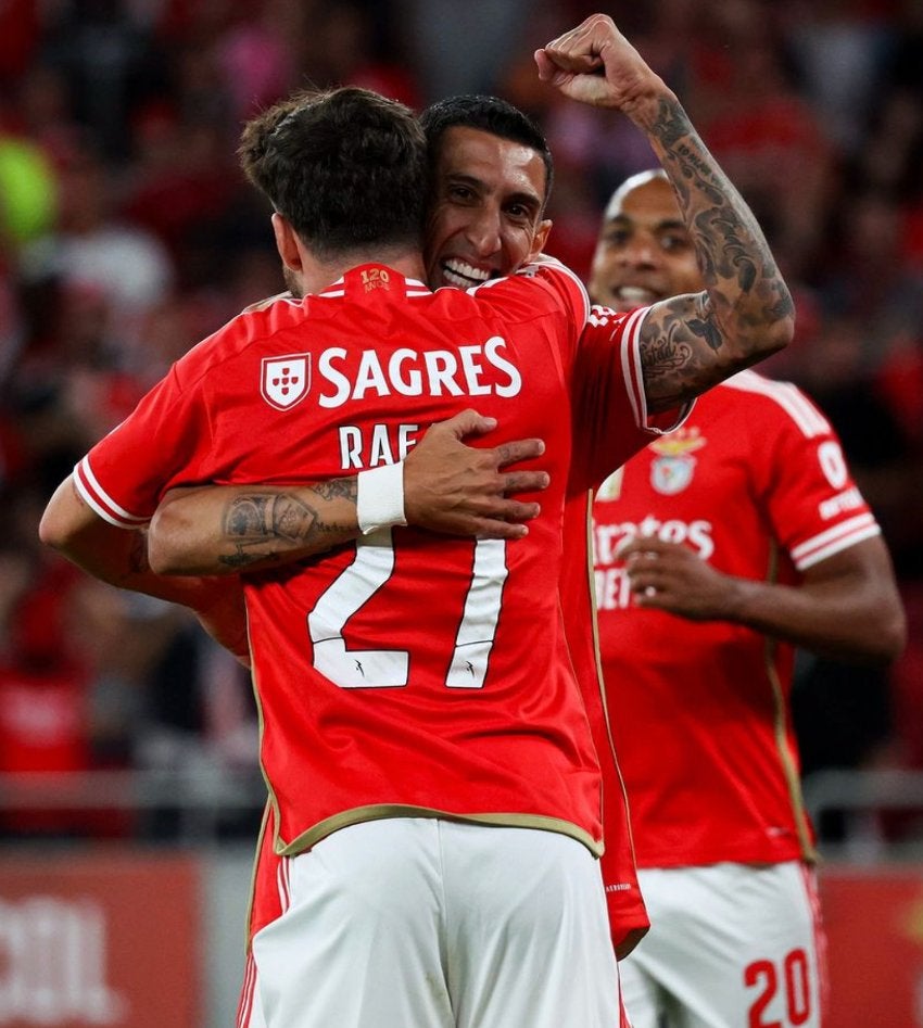 Benfica en celebración de gol