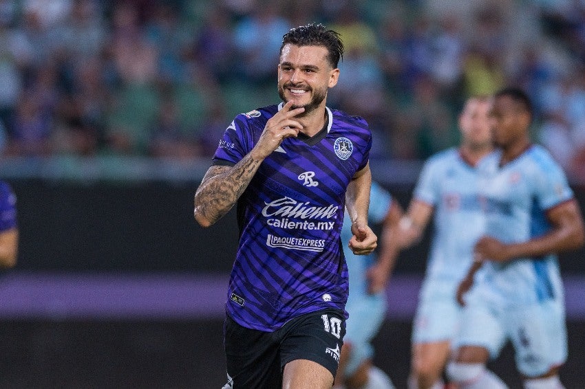 Benedetti en celebración de gol ante Cruz Azul