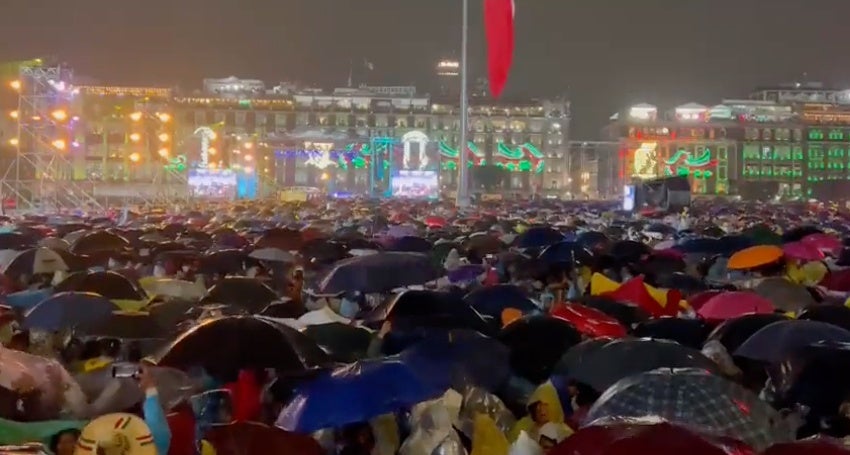 Zócalo de la CDMX previo al Grito de Independencia