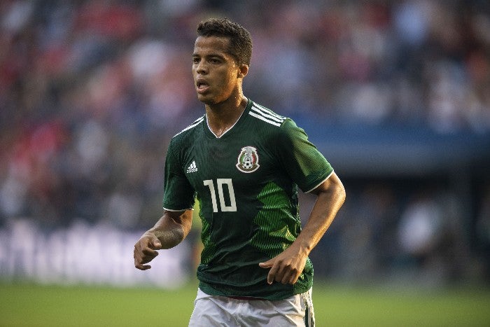 Giovani Dos Santos durante un partido de México