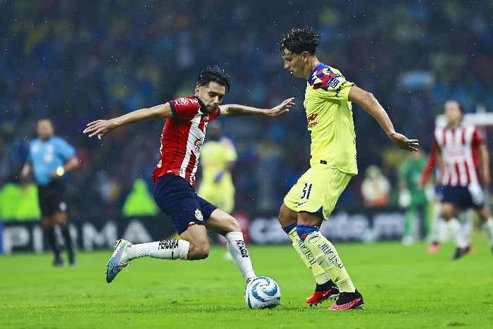 Lichnovsky durante el Clásico Nacional