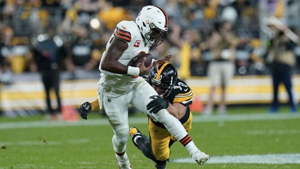 Chubb durante el partido ante Steelers