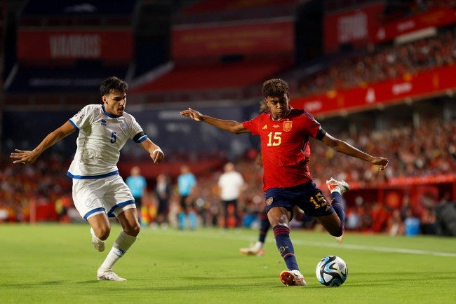 Lamine Yamal ya debutó con la Selección Española