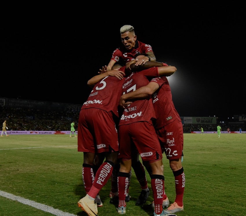 Atlas en celebración de gol ante Juárez