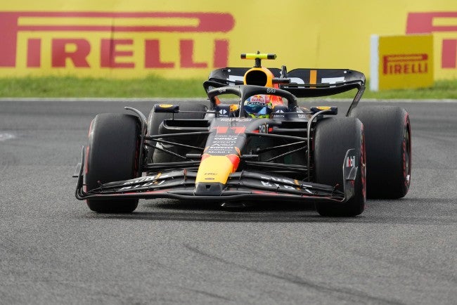 Checo Pérez durante el GP de Japón