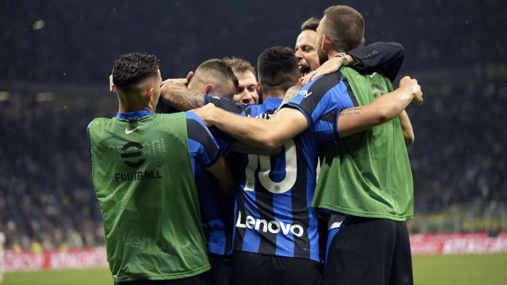 El Inter celebra una triunfo