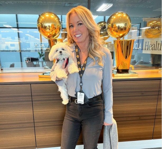 Jeanie Buss reveló que recibió amenazas de muerte