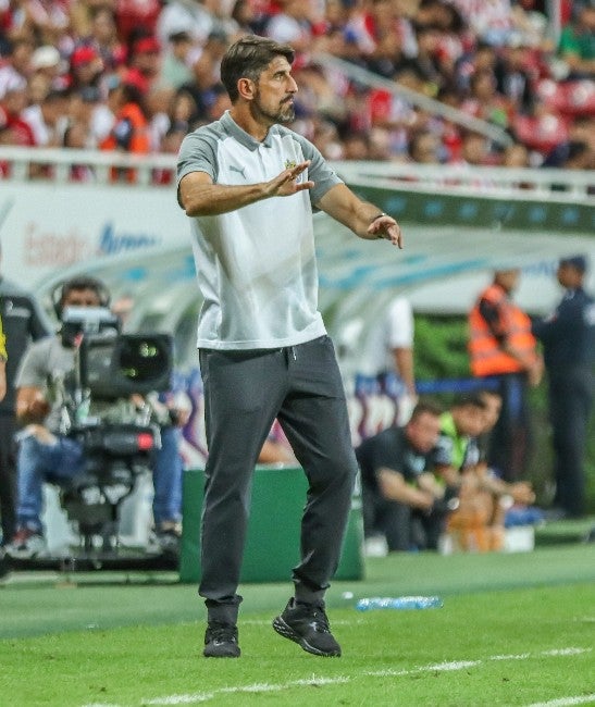 Paunovic descartó una "división" dentro del equipo