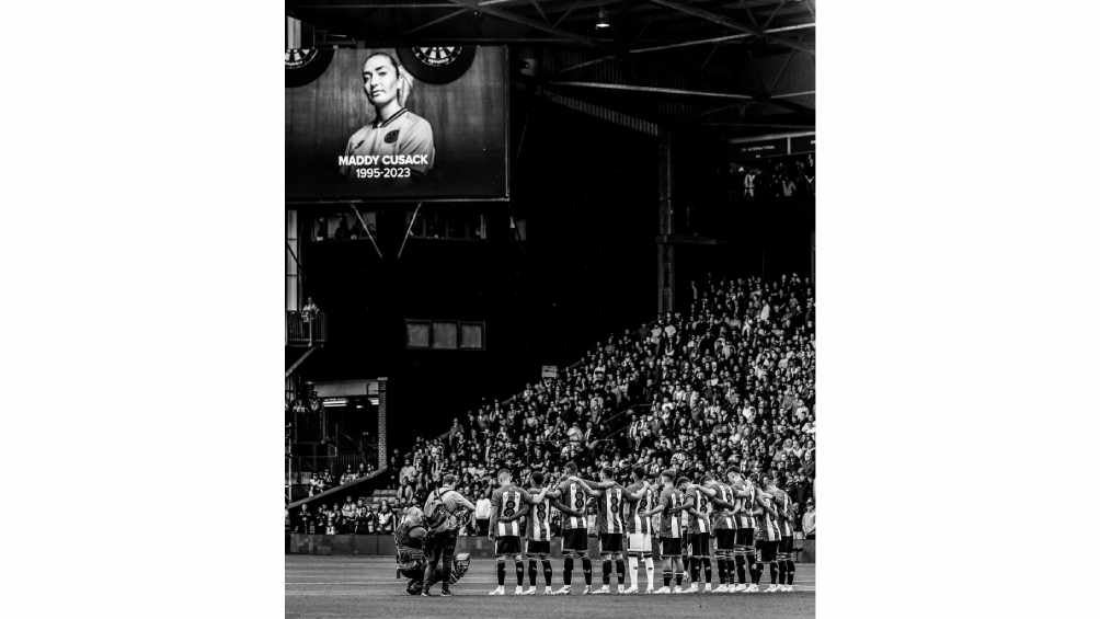 El equipo varonil le brindó un homenaje