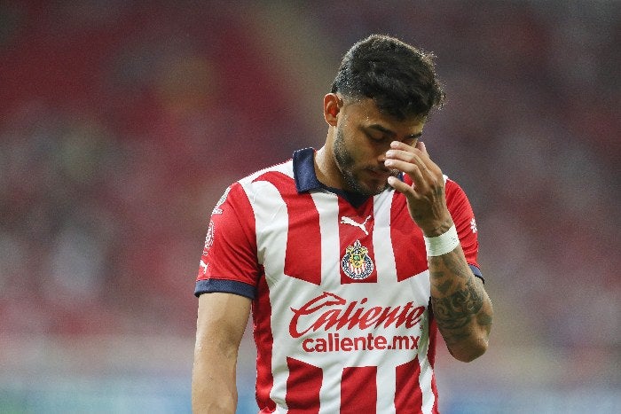 Chivas suma cinco partidos sin ganar