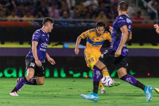 Diego Lainez anotó un gol ante Mazatlán