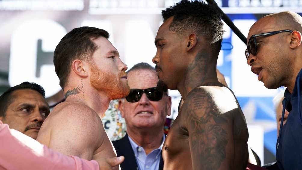 Charlo busca quitarle el título a Canelo