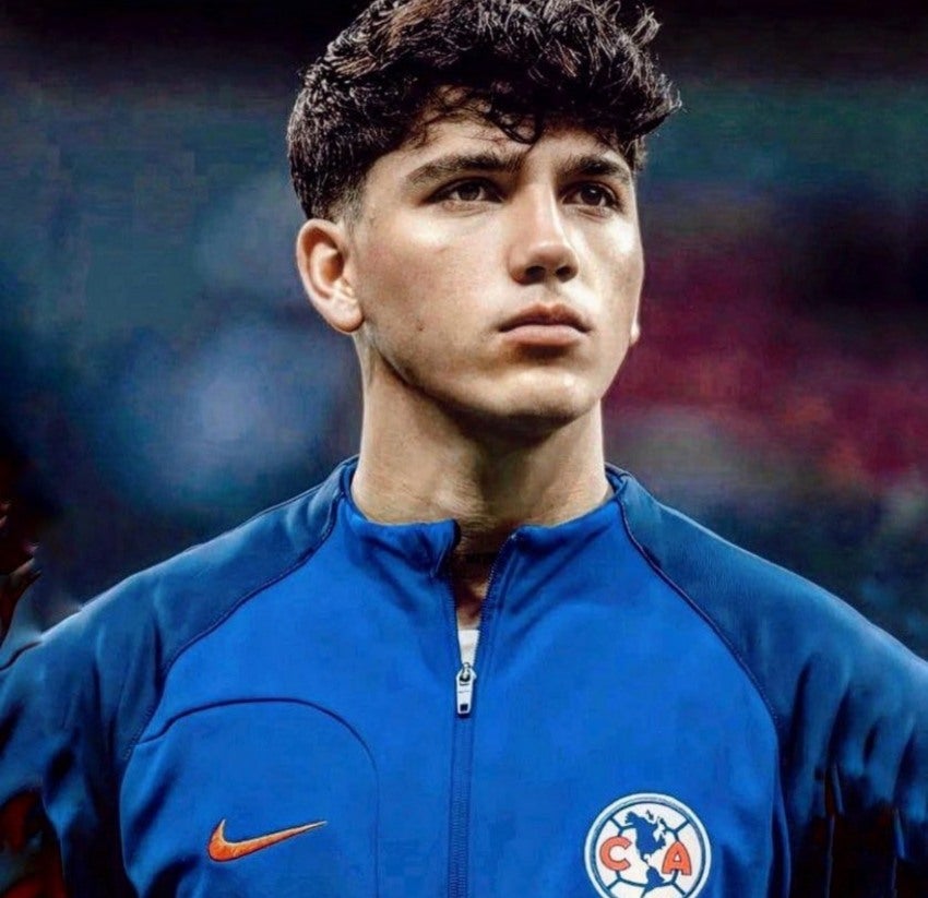 Álvarez con los colores de América 