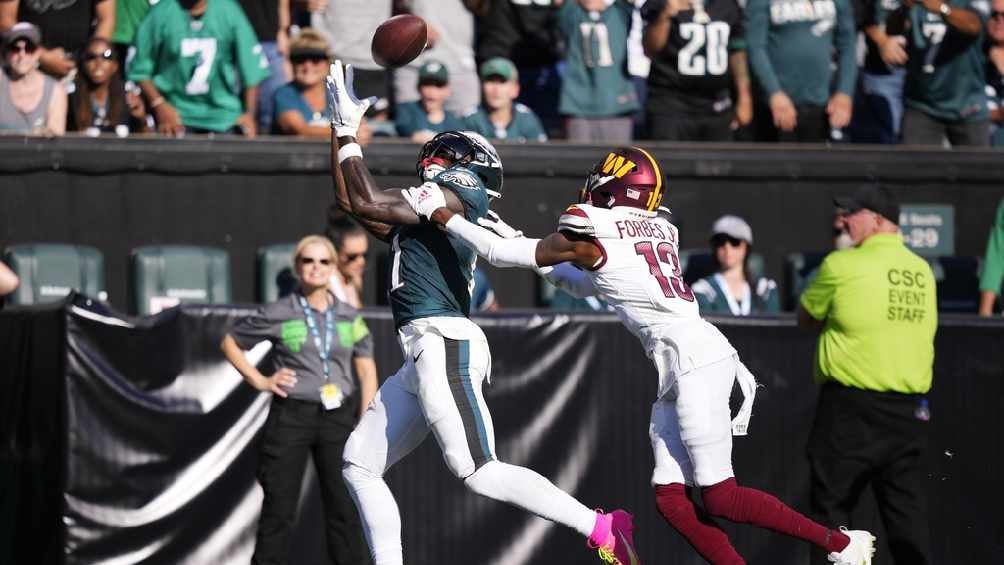 eagles siguen invictos 