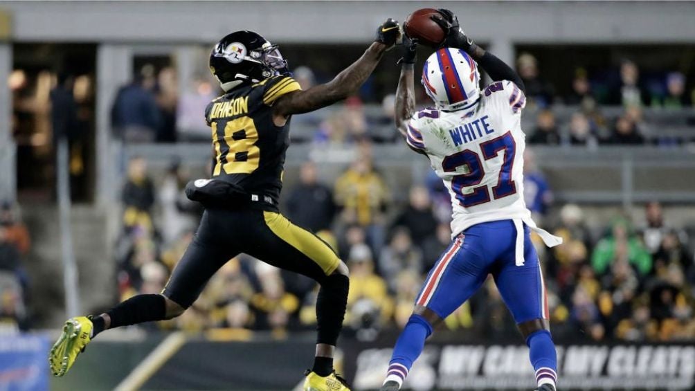 White en un juego con Bills