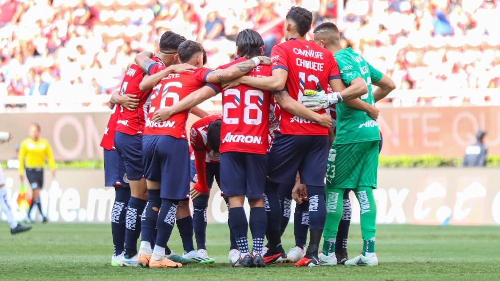 ¡Preparación a tope! Chivas no descansará en la semana del Clásico Tapatío ante Atlas 