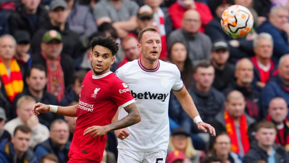 Luis Díaz participó en el juego ante el Tottenham 